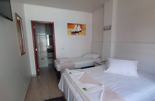 Praia da Armacao do Itapocoroi Hotel | Pousada Casa do Luiggi