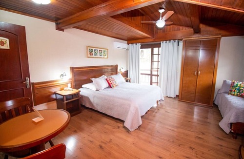 Vila Suzana Hotel | Pousada do Bosque