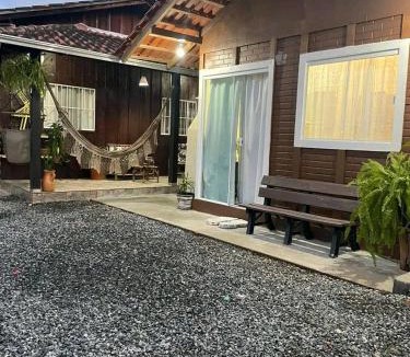 Ubatuba House | Pousada do vô Bi 02