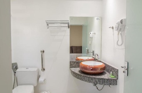Praia da Armacao do Itapocoroi Hotel | Pousada Espindola