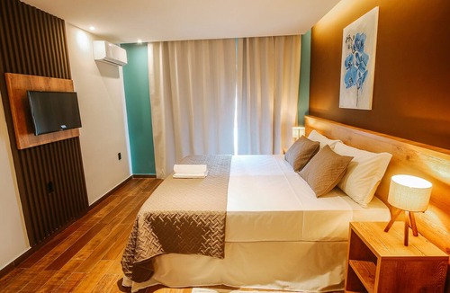 Morro de Sao Paulo Hotel | Pousada Flores da Praça
