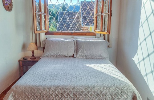 Abernessia Hotel | Pousada Helebastian