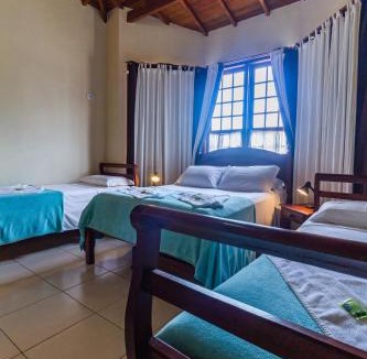Vila Colonial Hotel | Pousada Laguna Blue