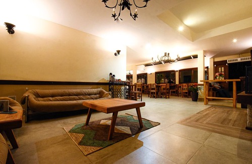 Penedo Hotel | Pousada Paris Hostelli