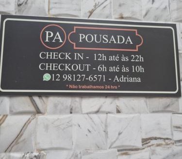 Aparecida House | Pousada Quarto com tv,ar,frigobar,wifi e garagem