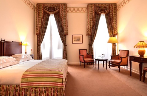 Queluz Hotel | Pousada Queluz