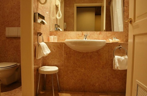 Queluz Hotel | Pousada Queluz