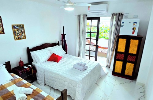 Picinguaba Hotel | Pousada Sobre As Ondas De Picinguaba