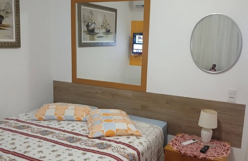 Alto Ribeirao Leste House | Pousada Souza (Ap.02)