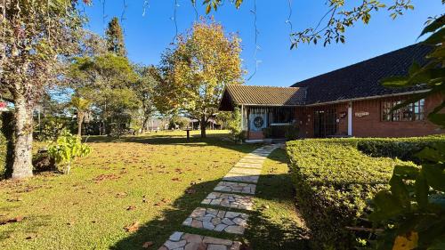 Monte Verde Hotel | Pousada Villa do Luar by Concavus