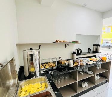 Ingleses Centro Hotel | Pousada Village