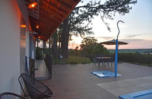 Cajuru House | Pousada Vossa Excelência