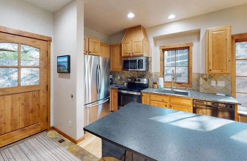 Tamarack Resort House | Powder Ridge | Includes Two 1-Day Lift Tickets