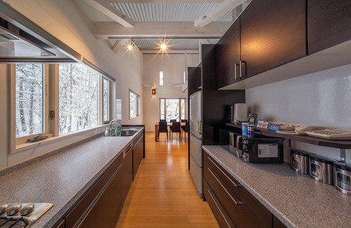 Iimori Cottage | Powdersuites