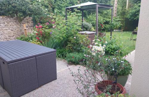 Saint-Vincent-des-Bois Bed & Breakfast | Prés de Giverny - Bienvenue AUX ARPENTS VERTS