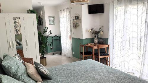 Saint-Vincent-des-Bois Bed & Breakfast | Prés de Giverny - Bienvenue AUX ARPENTS VERTS