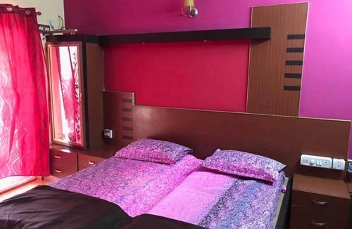 Yeshwanthpur Apartment | Private room in Luxury Apartment near Orion Mall
