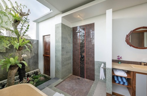Kedewatan Hotel | Prabhu Ubud Villa