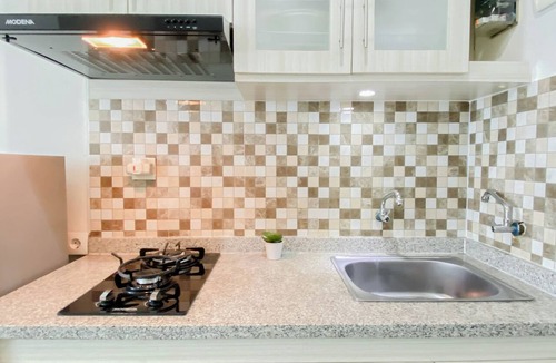 Pekayon Jaya Apartment | Practical And Restful Studio Room At Apartment Grand Kamala Lagoon