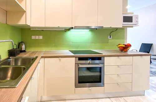 Chalcis Apartment | Practical apartment near Chalkida directly on the bay.