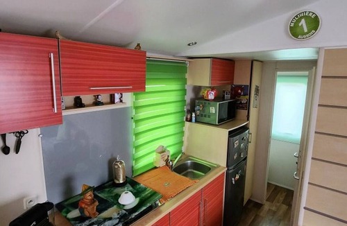 Biville-sur-Mer House | Practical mobile home, pets welcome - 4 guests