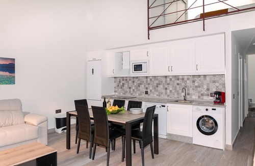 Isla Cristina House | Practical vacation home in Isla Cristina, near the river and the sea.