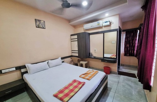 Tiruchirappalli Hotel | Prasanna Devi Lodge
