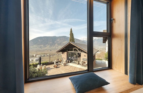 Merano Apartment | Pratenberg Apartment Weite Penthouse with Mountain View, Sauna & Rooftop Saltwater Pool