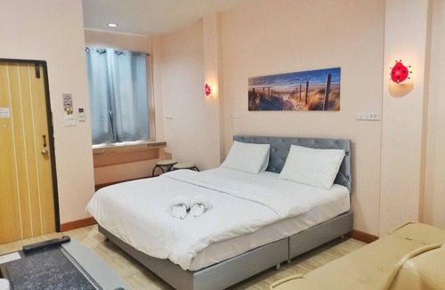 Sattahip Hotel | Pratubjai Hotel