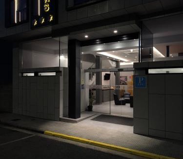 Sarria House | Praza Camelias