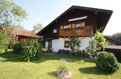Gmain Apartment | Predigtstuhl vacation apartment in a rural setting, 55 m², 1 bedroom