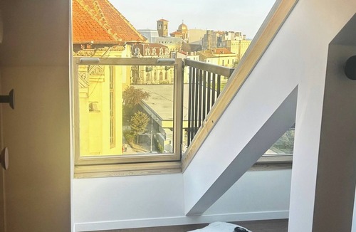 Old Town Apartment | Premier Apartment in Ovidiu Square, Constanta/La bohème