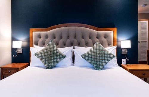 George Central Hotel | Premier Express Inn George
