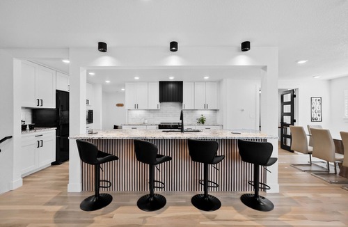 Bel Aire House | Premier home. Open floor plan. Between Denver & Mtns. 3 bed 3.5 bath