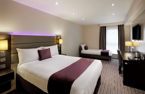 Faversham Hotel | Premier Inn Faversham