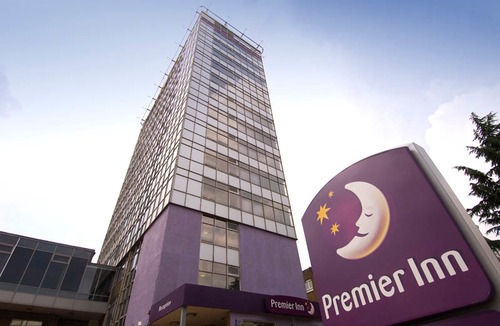 Ravenscourt Park Hotel | Premier Inn London Hammersmith (Ravenscourt Park)