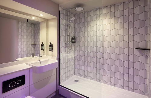 Lisburn Hotel | Premier Inn Lisburn
