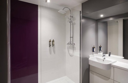 Sidcup Hotel | Premier Inn London Sidcup