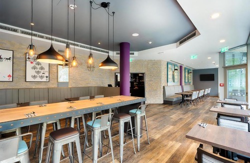Kurpark Hotel | Premier Inn Stuttgart Bad Cannstatt