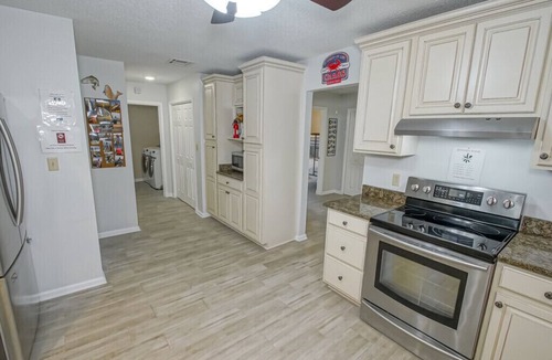 Lafitte House | Premier Lodging for Fishing Charter Guests & Unforgettable New Orleans Vacations
