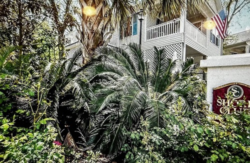 The Dunes House | Premier Myrtle Beach House-great location to beach, golf, restaurants & shopping