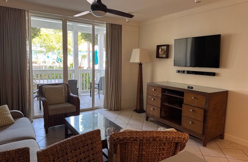 Old Town Resort | Premier resort overlooking the Gulf. Walk to Mallory Square, restaurants, beach.
