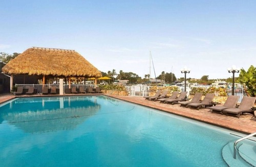 Trailer Estates Apartment | Premier Waterfront Room, Tiki Bar & Grill, Live Music, Pool, Gym, Kitchenette