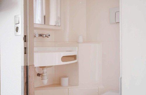 Decines-Charpieu Hotel | Premiere Classe Lyon Est - Bron Eurexpo