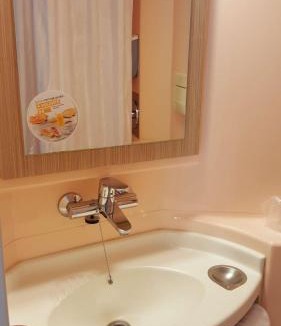 Plaisir Hotel | Premiere Classe Plaisir