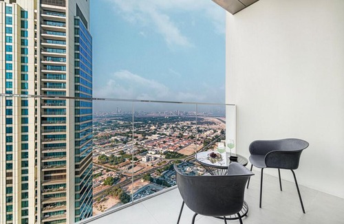 Bur Dubai Apartment | Premium 1BR - Direct Access to Dubai Mall