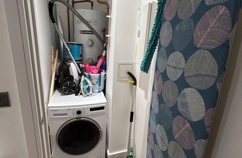 Hanger Hill Apartment | Premium 2 Bed - Near Hanger Lane Station Sky Sport And Movies