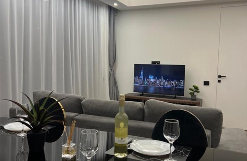 Sector 2 Apartment | PREMIUM Apartament & Wellness with jacuzzi, sauna , gym , pool