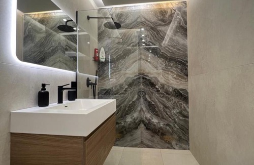Sector 2 Apartment | PREMIUM Apartament & Wellness with jacuzzi, sauna , gym , pool