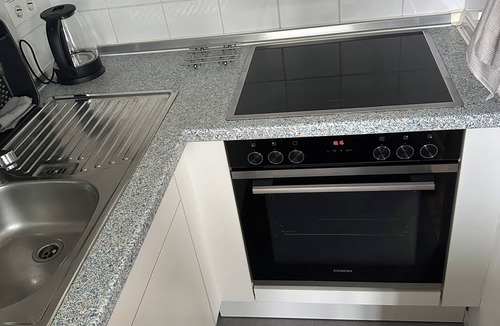 Golzheim Apartment | Premium apartment with balcony in top location